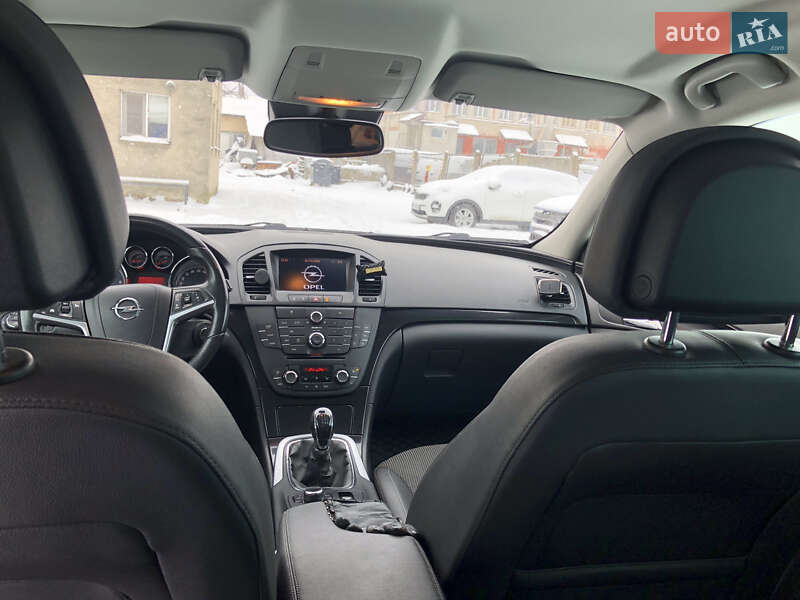 Універсал Opel Insignia 2011 в Львові