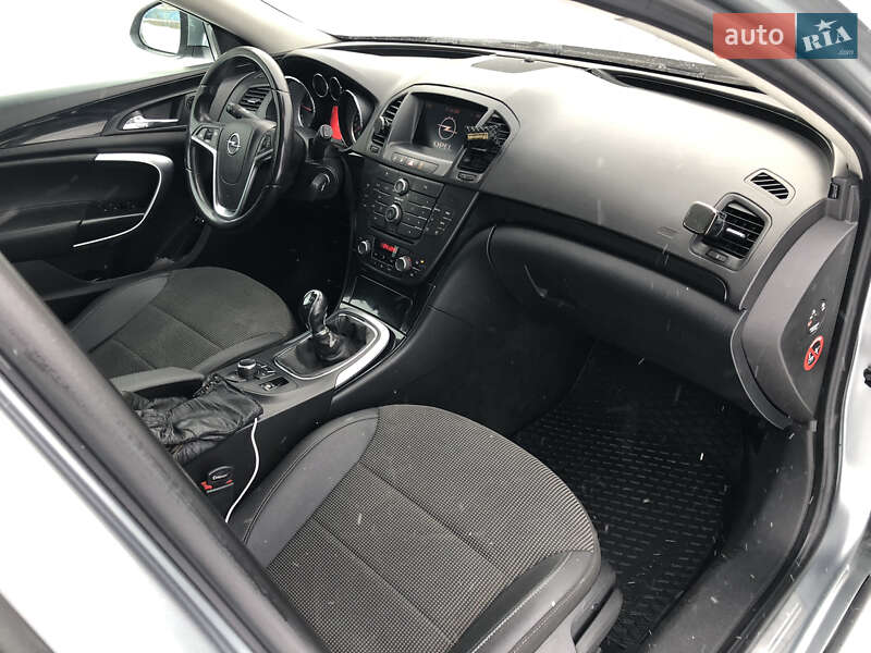 Універсал Opel Insignia 2011 в Львові