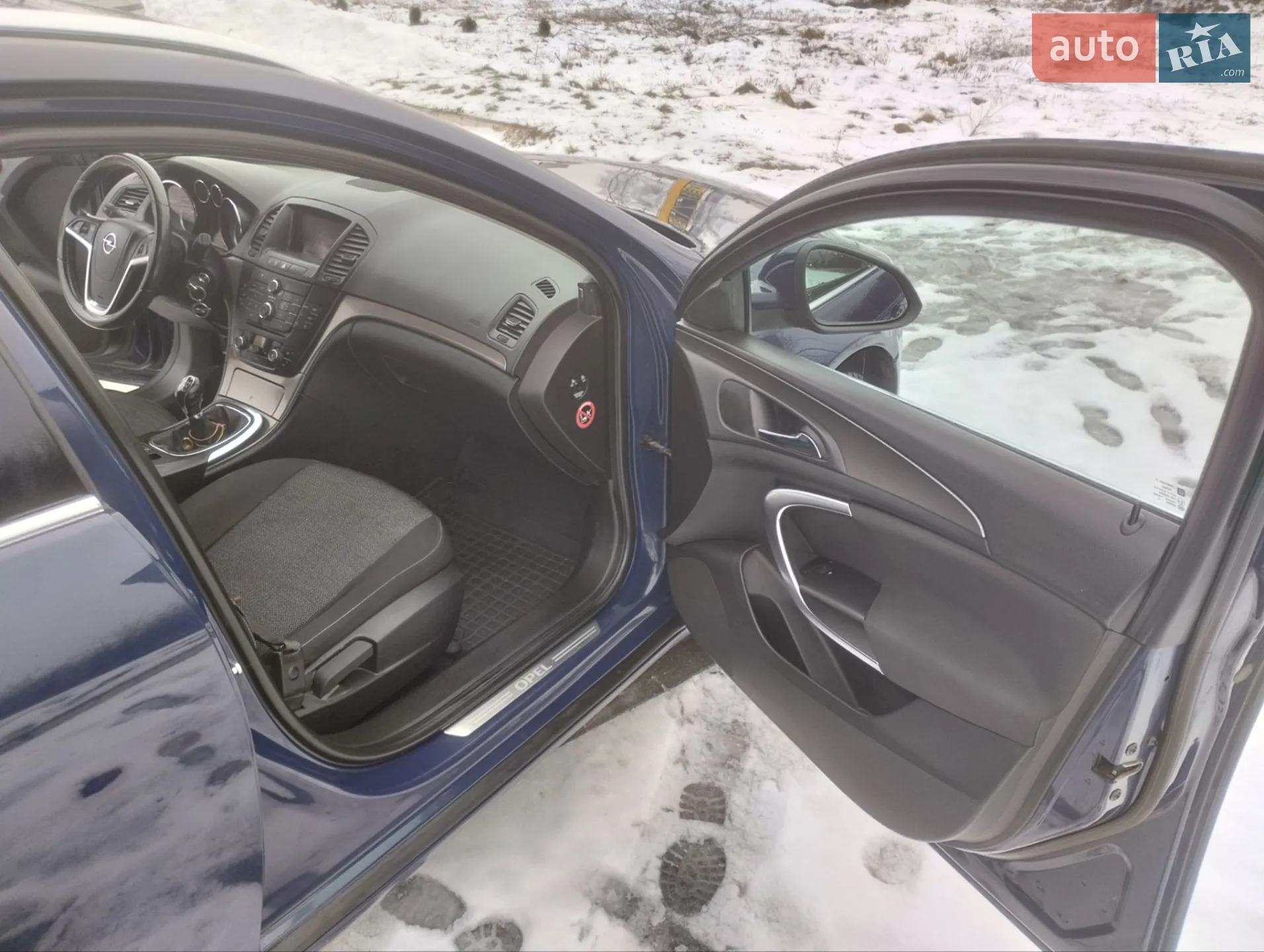 2010 Opel Insignia - мініатюра 12