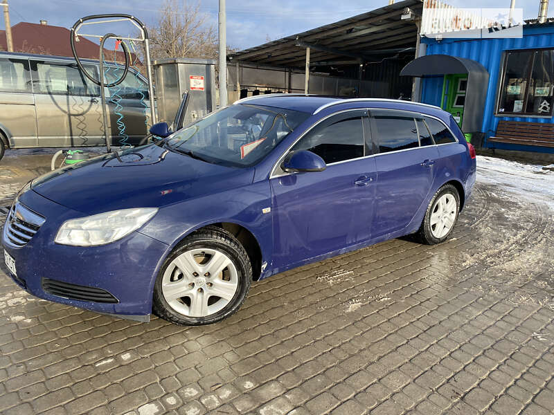 Универсал Opel Insignia 2009 в Сокирянах