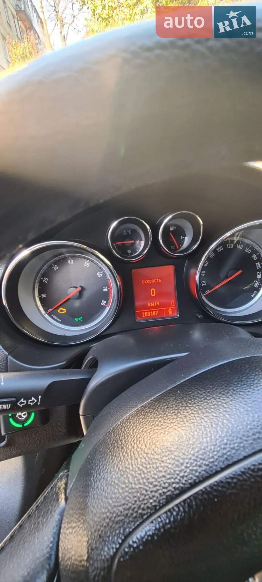 2010 Opel Insignia - мініатюра 8