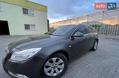 Универсал Opel Insignia 2012 в Киеве