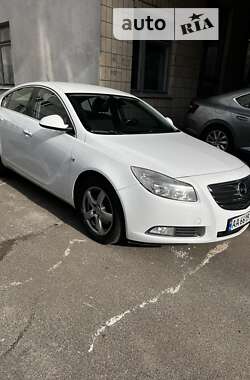 Лифтбек Opel Insignia 2010 в Киеве