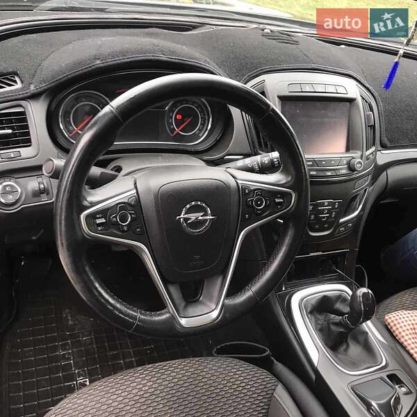 Універсал Opel Insignia 2015 в Бережанах