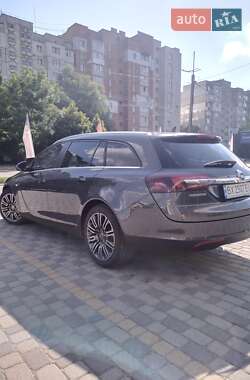 Универсал Opel Insignia 2014 в Хмельницком