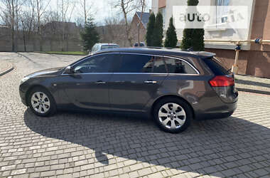 Универсал Opel Insignia 2013 в Ивано-Франковске