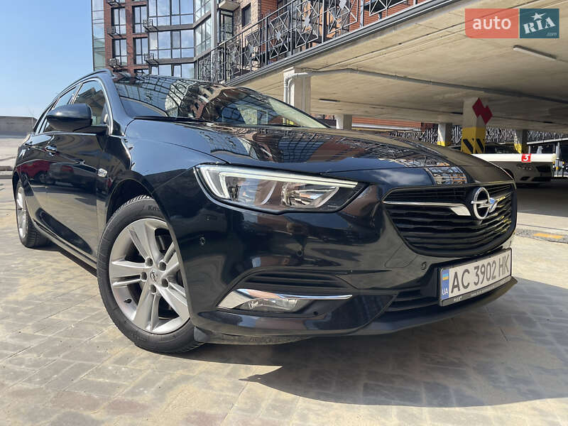 Універсал Opel Insignia 2017 в Луцьку