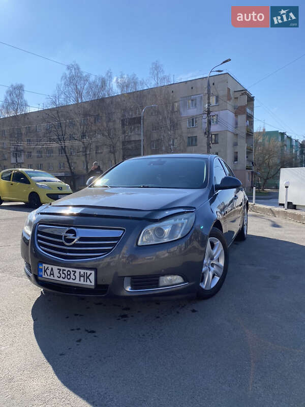 Седан Opel Insignia 2009 в Виннице