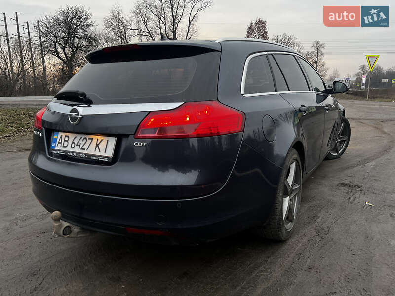 Універсал Opel Insignia 2009 в Гайсину
