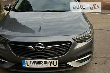 Лифтбек Opel Insignia 2019 в Умани