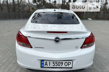 Седан Opel Insignia 2012 в Виннице