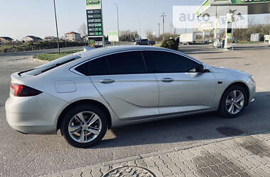 Лифтбек Opel Insignia 2017 в Львове