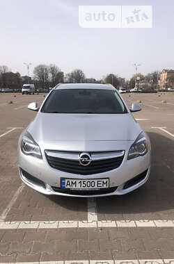 Універсал Opel Insignia 2015 в Житомирі