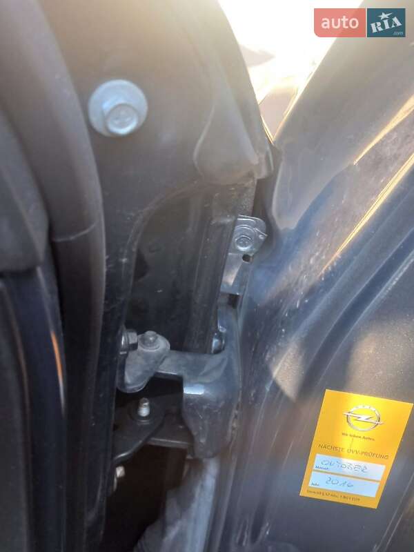 Универсал Opel Insignia 2013 в Николаеве