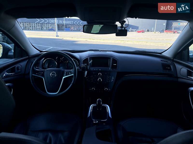 Універсал Opel Insignia 2010 в Дніпрі