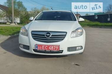 Универсал Opel Insignia 2011 в Горохове