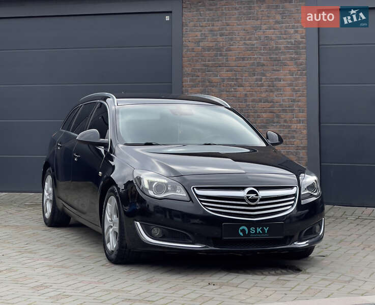 Універсал Opel Insignia 2013 в Мукачевому