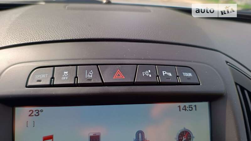 Универсал Opel Insignia 2013 в Киеве