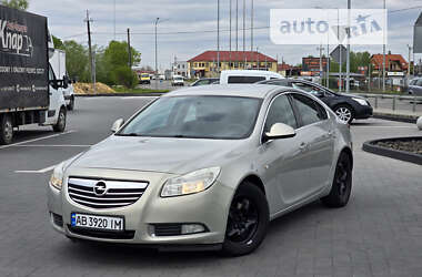 Лифтбек Opel Insignia 2009 в Луцке