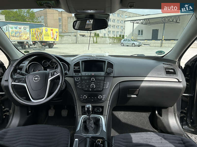 Универсал Opel Insignia 2012 в Черкассах