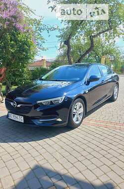 Лифтбек Opel Insignia 2018 в Дрогобыче