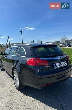 Універсал Opel Insignia 2012 в Буську