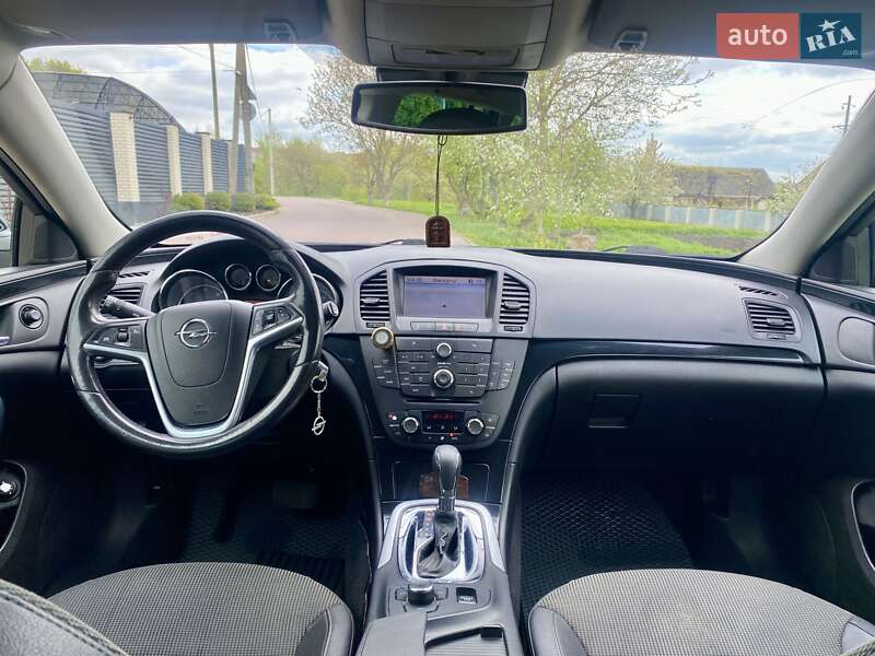Універсал Opel Insignia 2010 в Хмельницькому