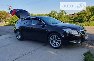 Универсал Opel Insignia 2012 в Львове