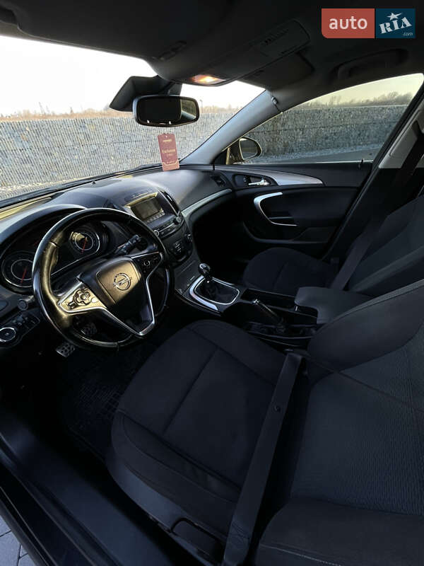 Универсал Opel Insignia 2014 в Мукачево