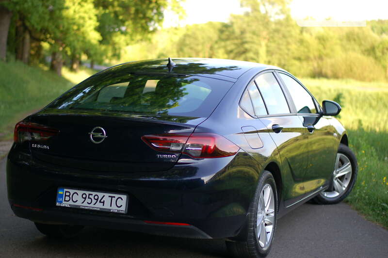 Лифтбек Opel Insignia 2018 в Дрогобыче