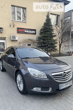 Седан Opel Insignia 2012 в Києві