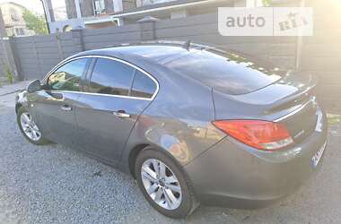 Ліфтбек Opel Insignia 2012 в Житомирі