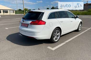 Универсал Opel Insignia 2013 в Луцке