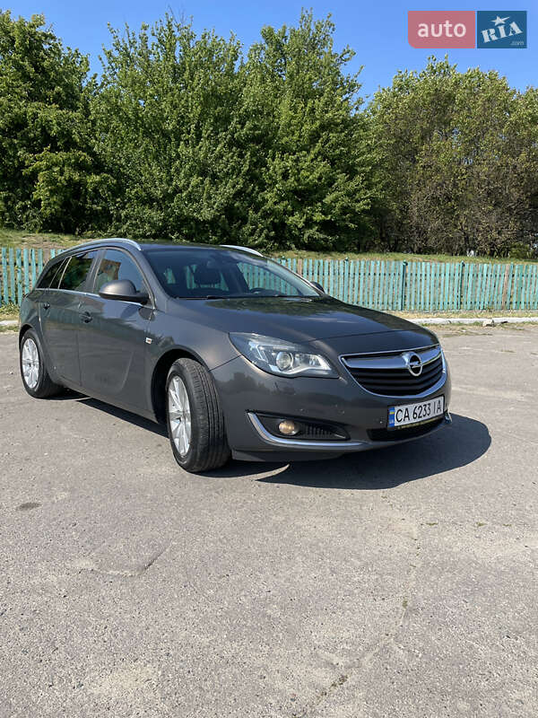 Універсал Opel Insignia 2015 в Лисянці