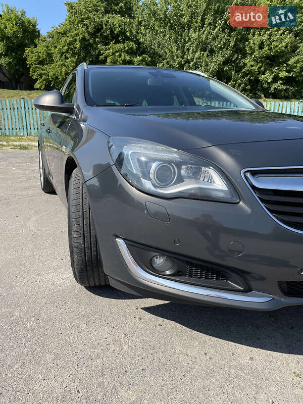 Універсал Opel Insignia 2015 в Лисянці