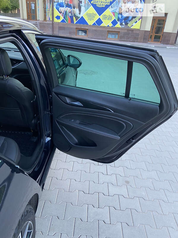 Універсал Opel Insignia 2017 в Теребовлі