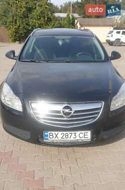 Универсал Opel Insignia 2012 в 