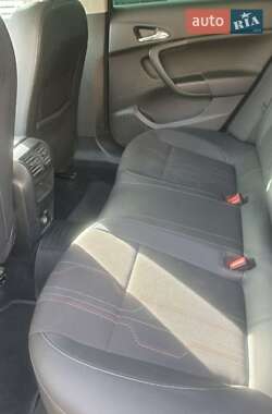 Универсал Opel Insignia 2012 в 