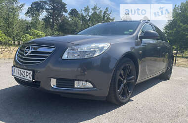 Универсал Opel Insignia 2011 в Киеве