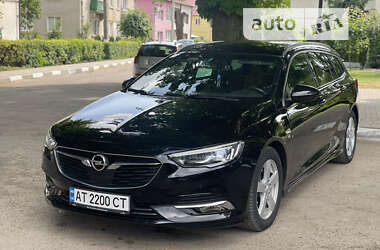 Универсал Opel Insignia 2018 в Снятине