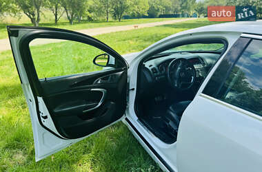 Лифтбек Opel Insignia 2010 в 