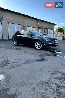 Универсал Opel Insignia 2013 в 