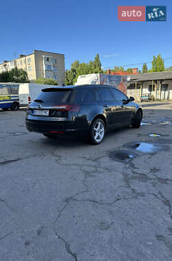 Универсал Opel Insignia 2013 в 