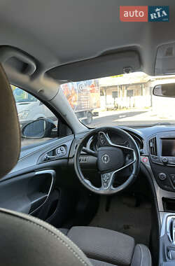 Универсал Opel Insignia 2013 в 