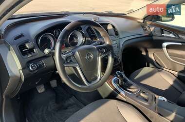 Лифтбек Opel Insignia 2011 в Нетешине