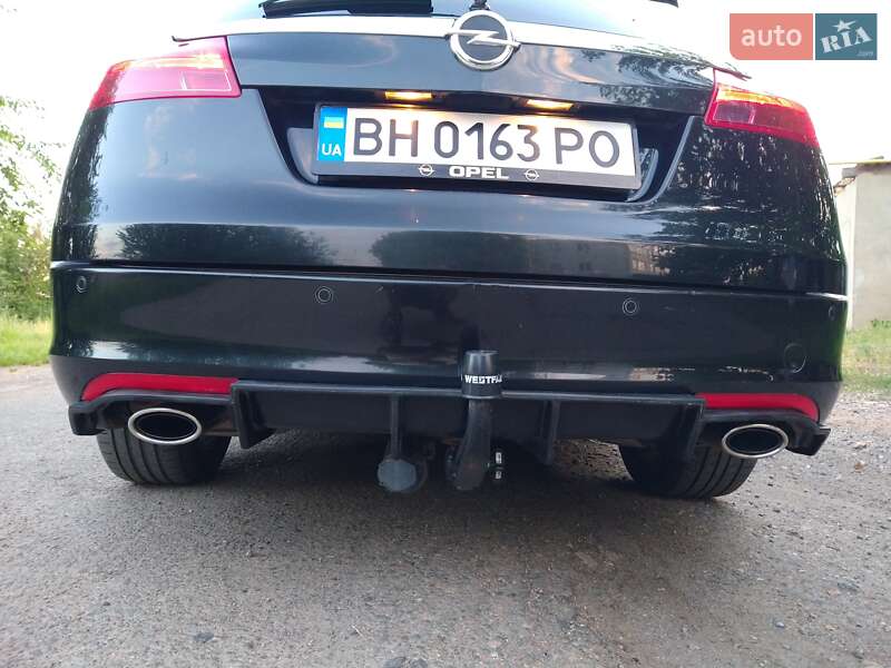 Универсал Opel Insignia 2013 в Ивановке