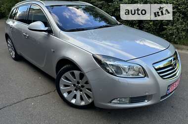 Универсал Opel Insignia 2010 в Луцке