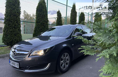 Седан Opel Insignia 2013 в Львове