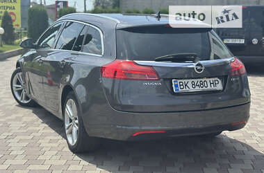 Универсал Opel Insignia 2011 в Сарнах
