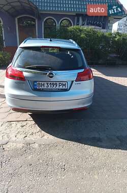 Універсал Opel Insignia 2012 в 